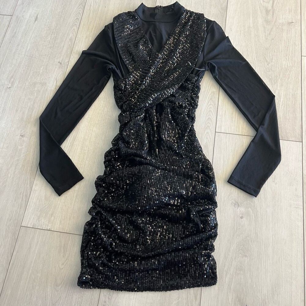 Animari Elegant Black Sequin mini dress size M